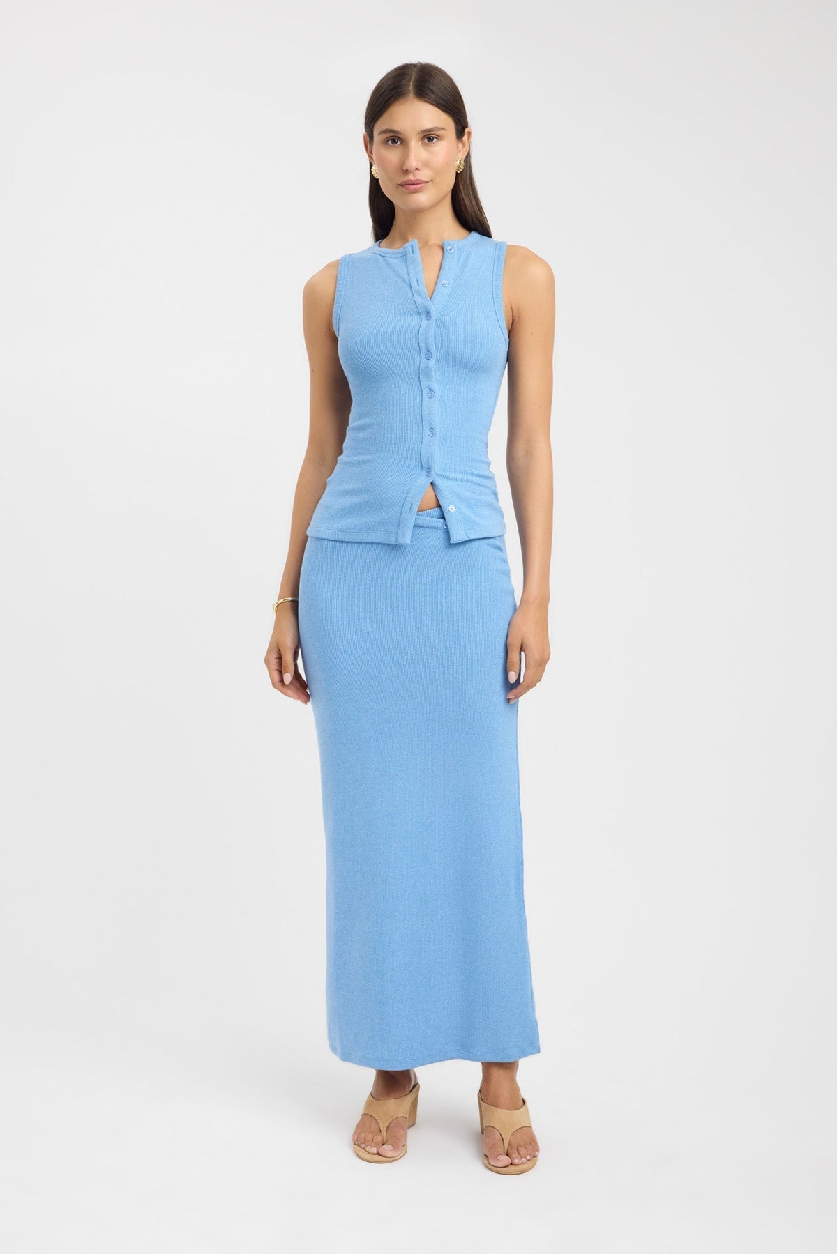 Bec Button Tank