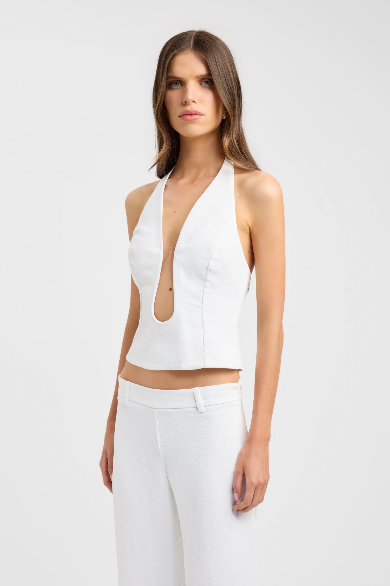 Oyster Low Cut Top
