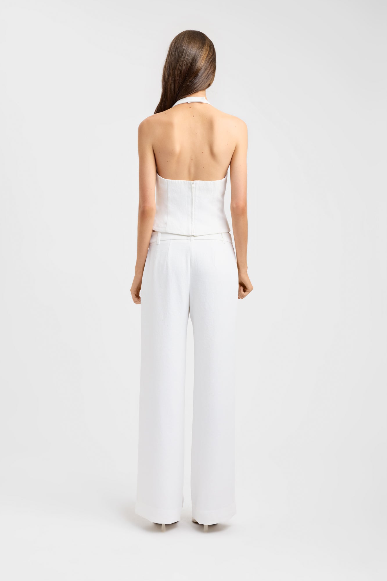 Oyster Low Cut Top